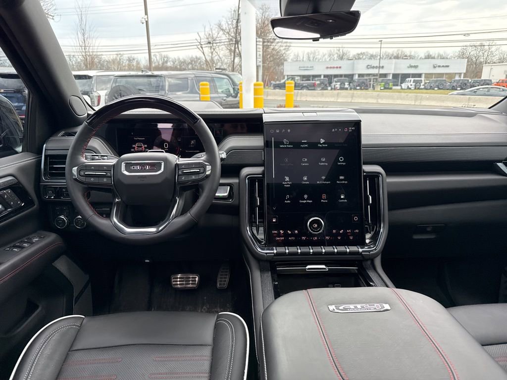 Used 2026 GMC Yukon AT4 Ultimate w/ LPO, Floor Liner Package image 33