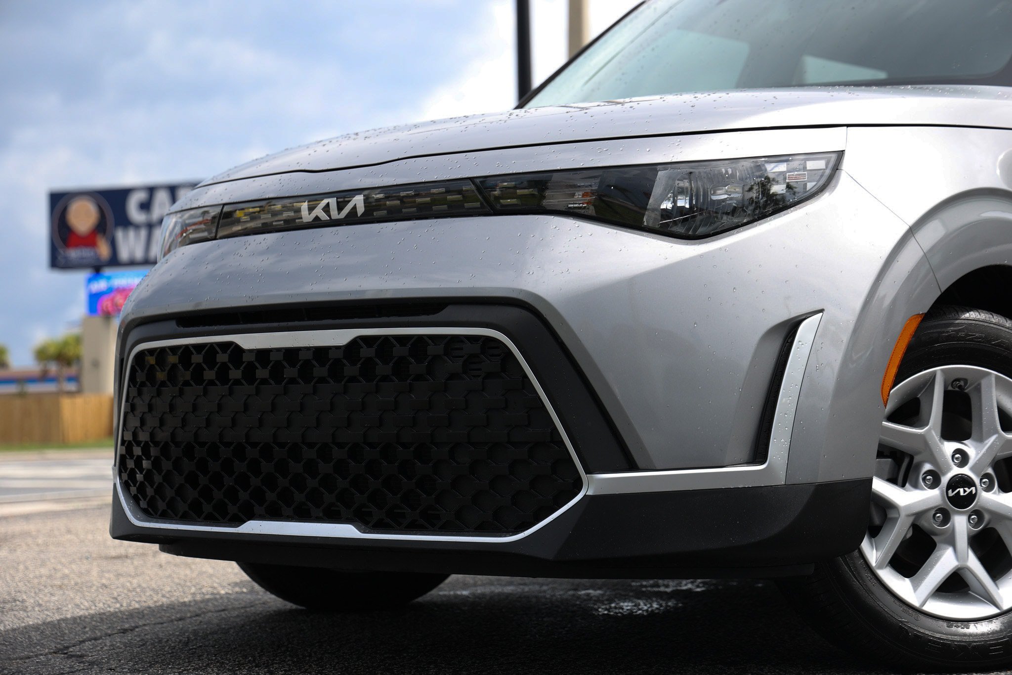 Used 2025 Kia Soul S FWD image 28