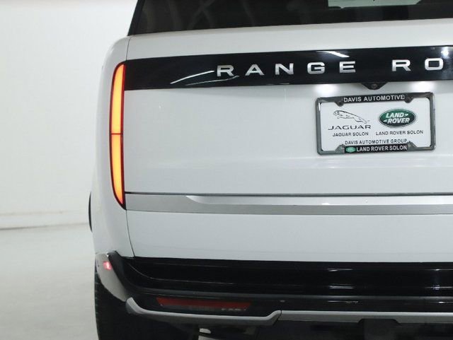 Certified 2023 Land Rover Range Rover Autobiography AWD/4WD image 46