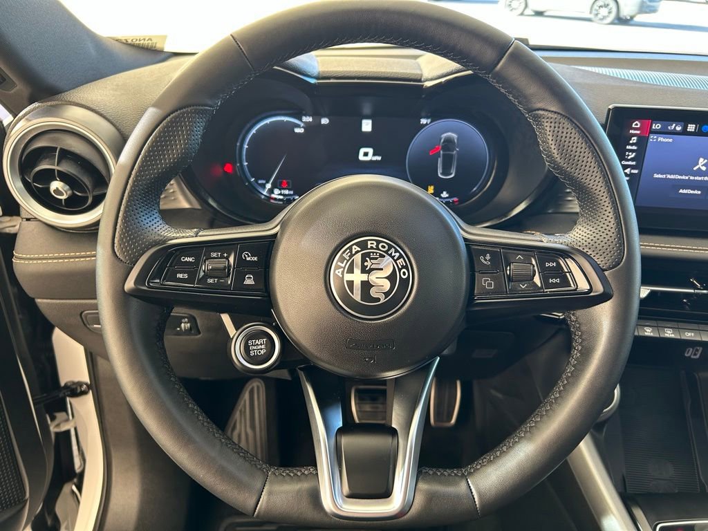 New 2025 Alfa Romeo Tonale image 39