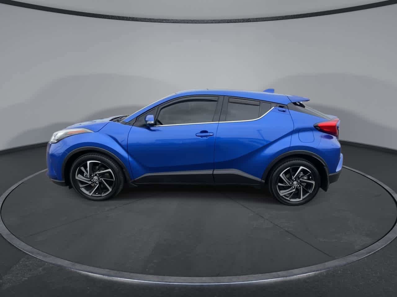 Certified 2021 Toyota C-HR Limited FWD image 5