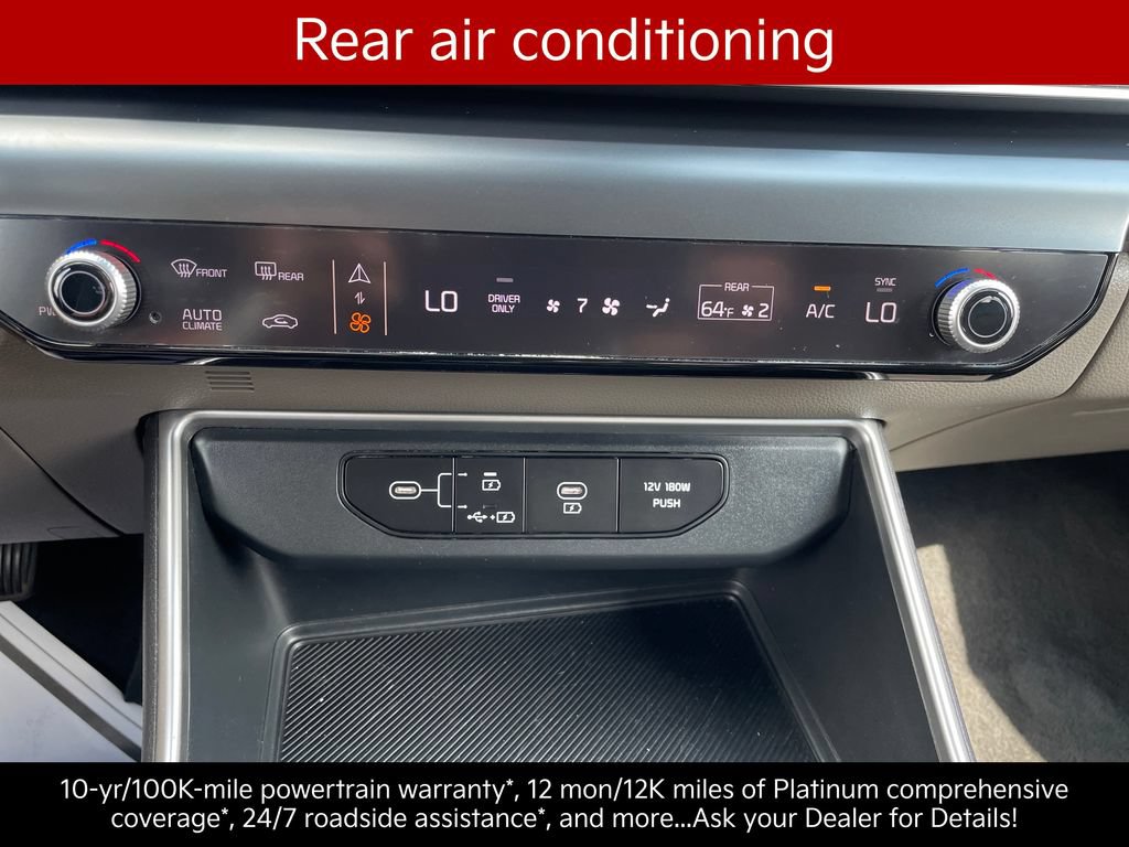 Certified 2026 Kia Carnival LXS FWD image 18