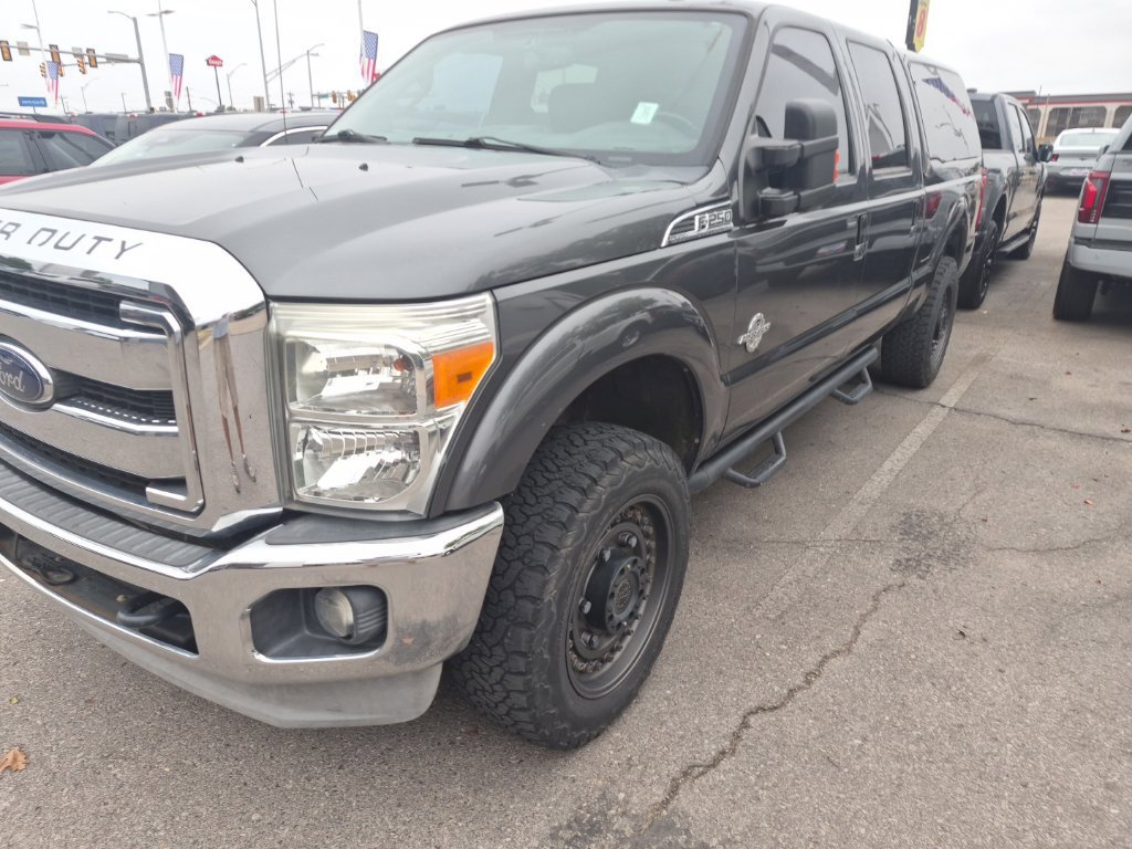 Used 2015 Ford F250 Lariat w/ Lariat Ultimate Package AWD/4WD image 4