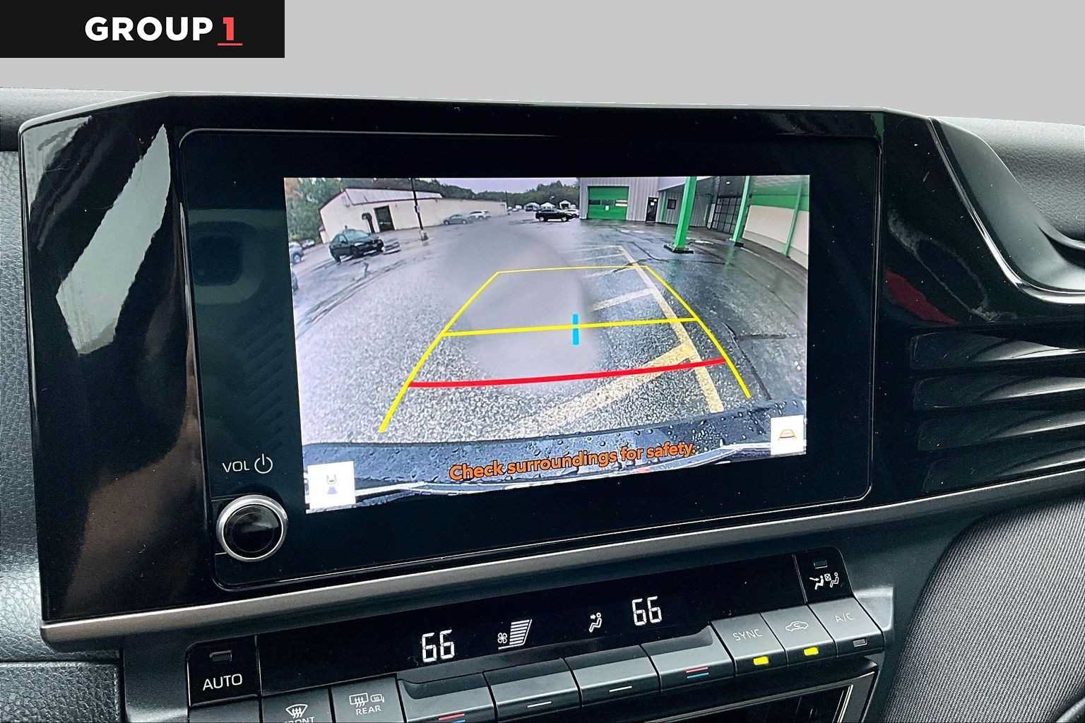 Used 2025 Toyota Camry LE FWD image 29