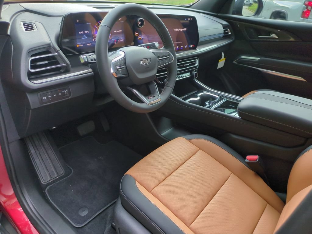 New 2027 Chevrolet Traverse Z71 w/ Driver Confidence Package AWD/4WD image 16