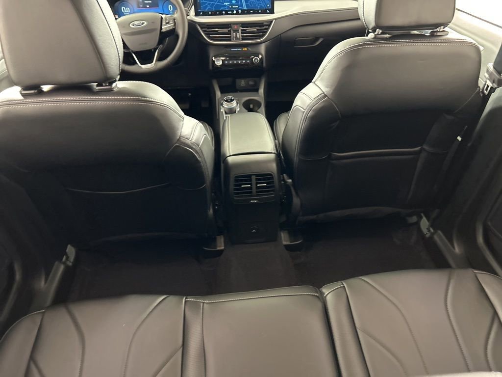 New 2026 Ford Escape Platinum w/ Premium Technology Package image 28