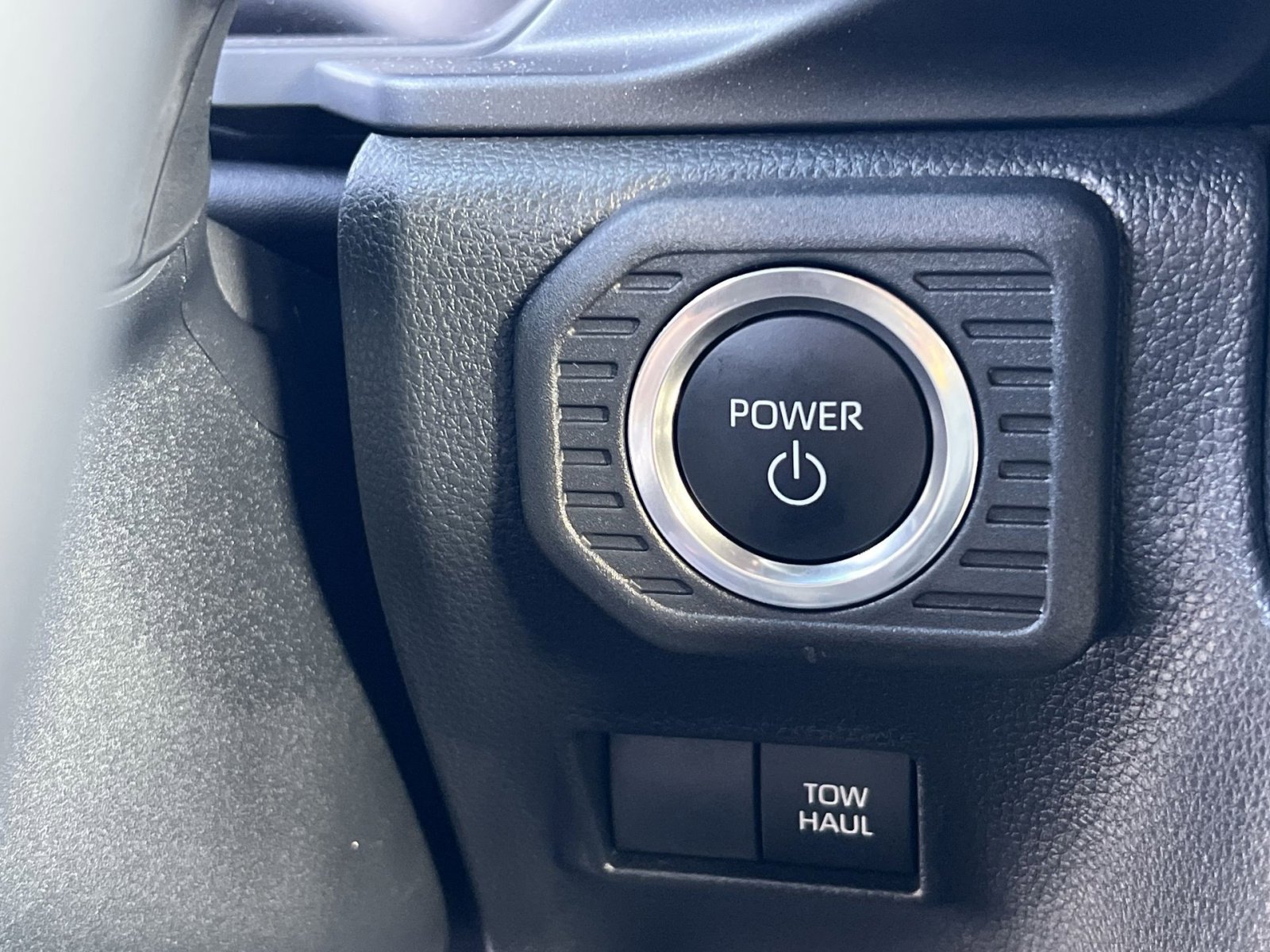 Used 2025 Toyota Land Cruiser image 34