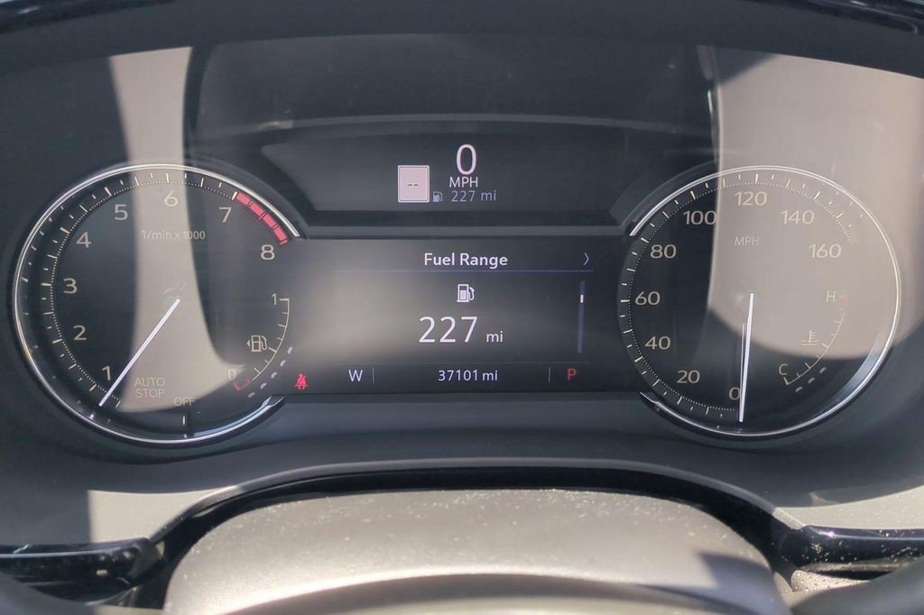 Certified 2023 Cadillac XT5 Premium Luxury FWD image 10