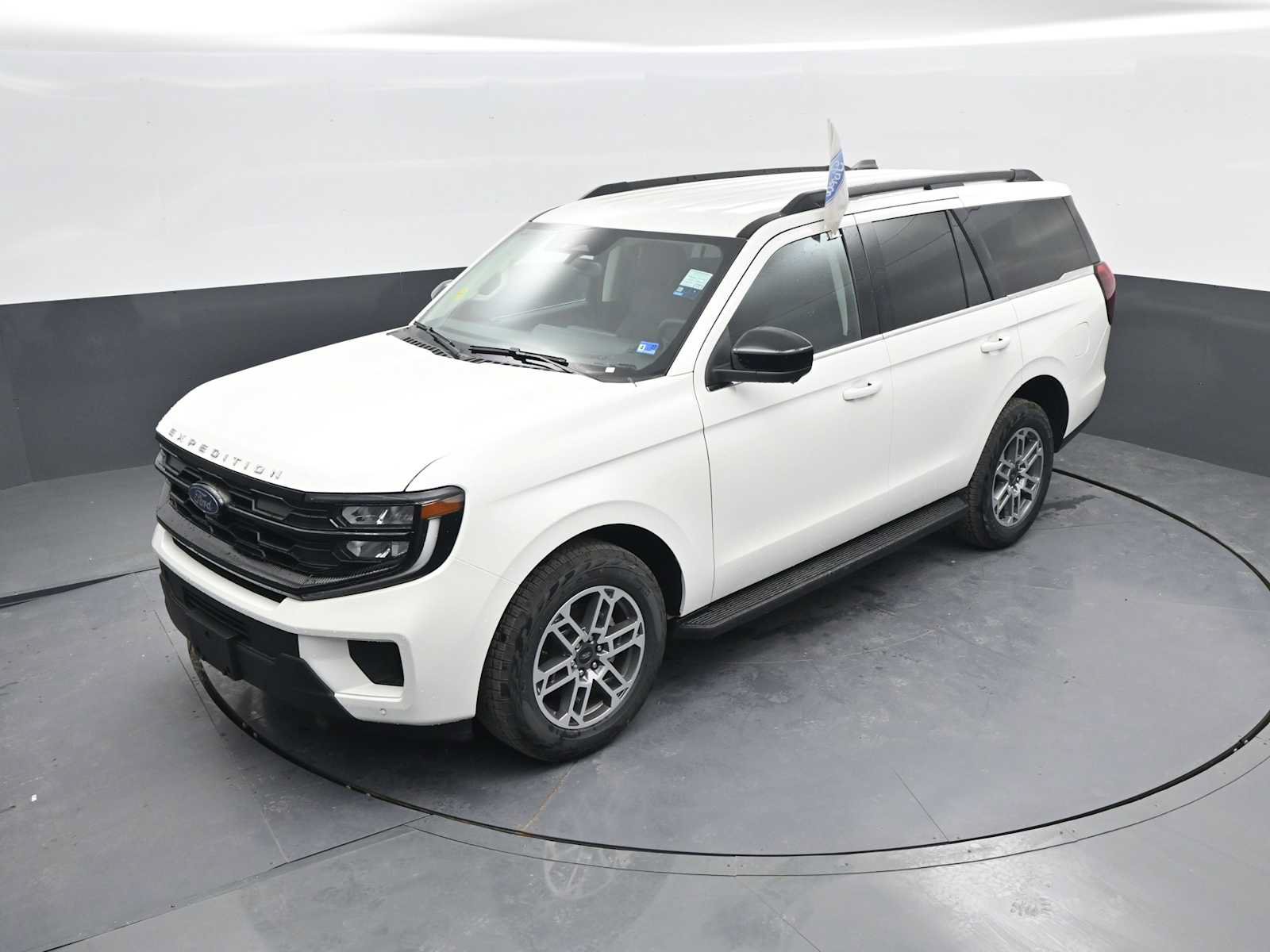 New 2026 Ford Expedition Active AWD/4WD image 51