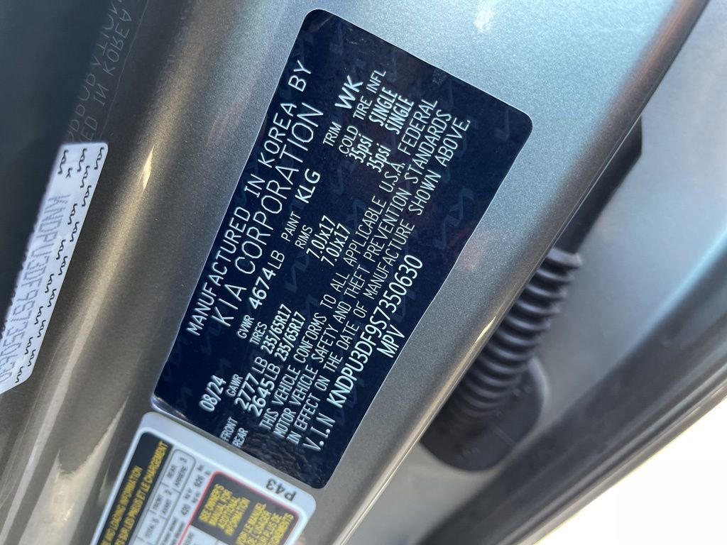 Used 2025 Kia Sportage LX FWD image 24