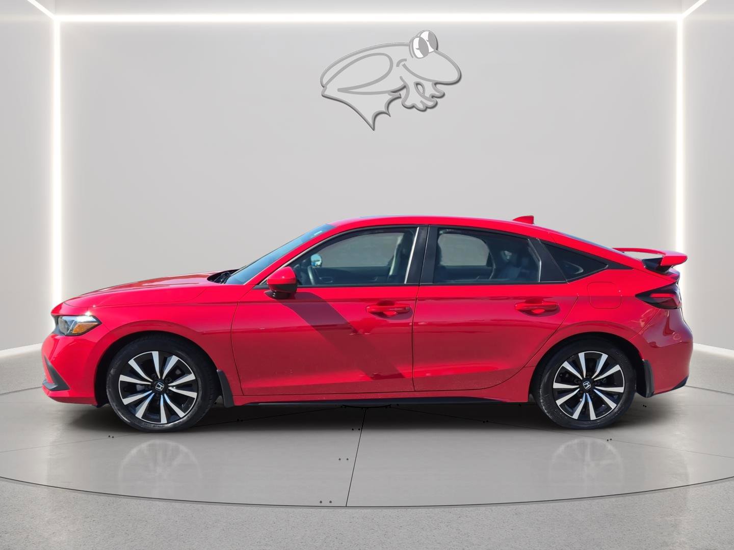 Used 2024 Honda Civic EX-L image 3