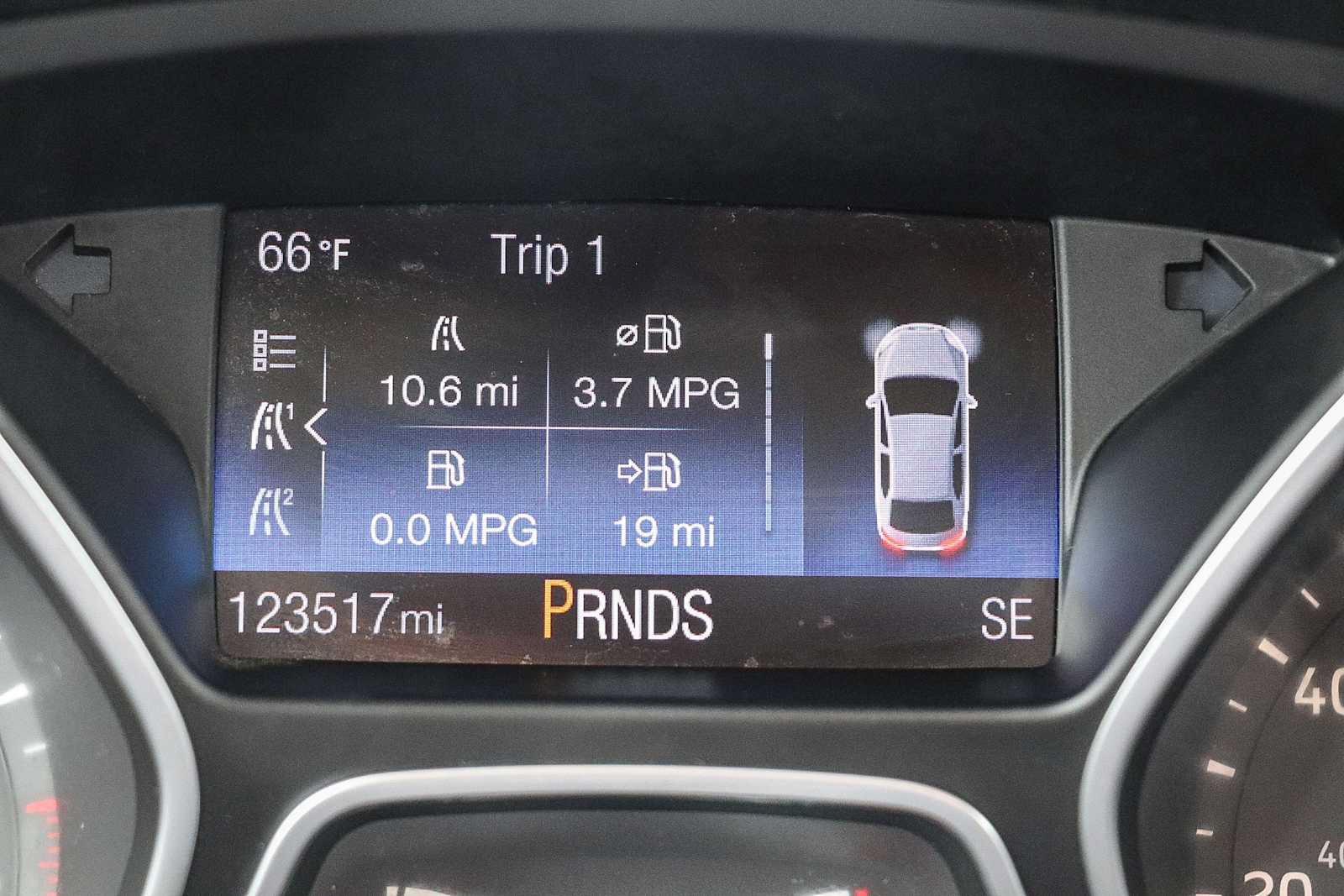 Used 2018 Ford Focus SEL FWD image 19
