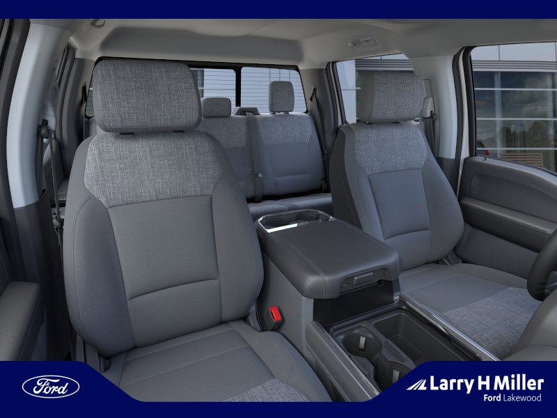 New 2026 Ford F250 XLT w/ XLT Premium Package image 10