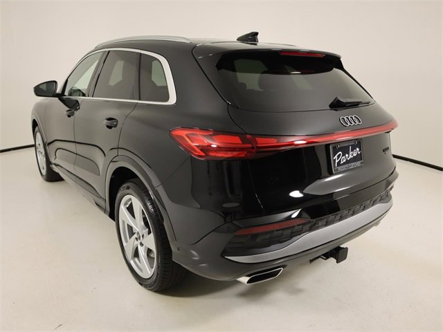 New 2025 Audi Q5 Prestige image 3