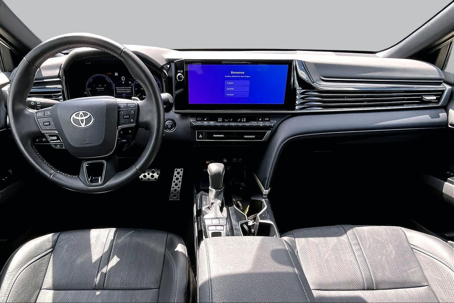 Used 2025 Toyota Camry XSE AWD/4WD image 16