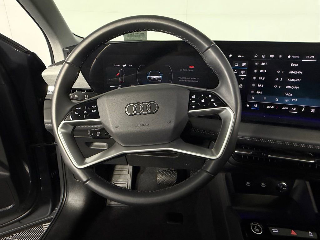 Used 2025 Audi Q6 e-tron Premium Plus w/ Premium Plus AWD/4WD image 14