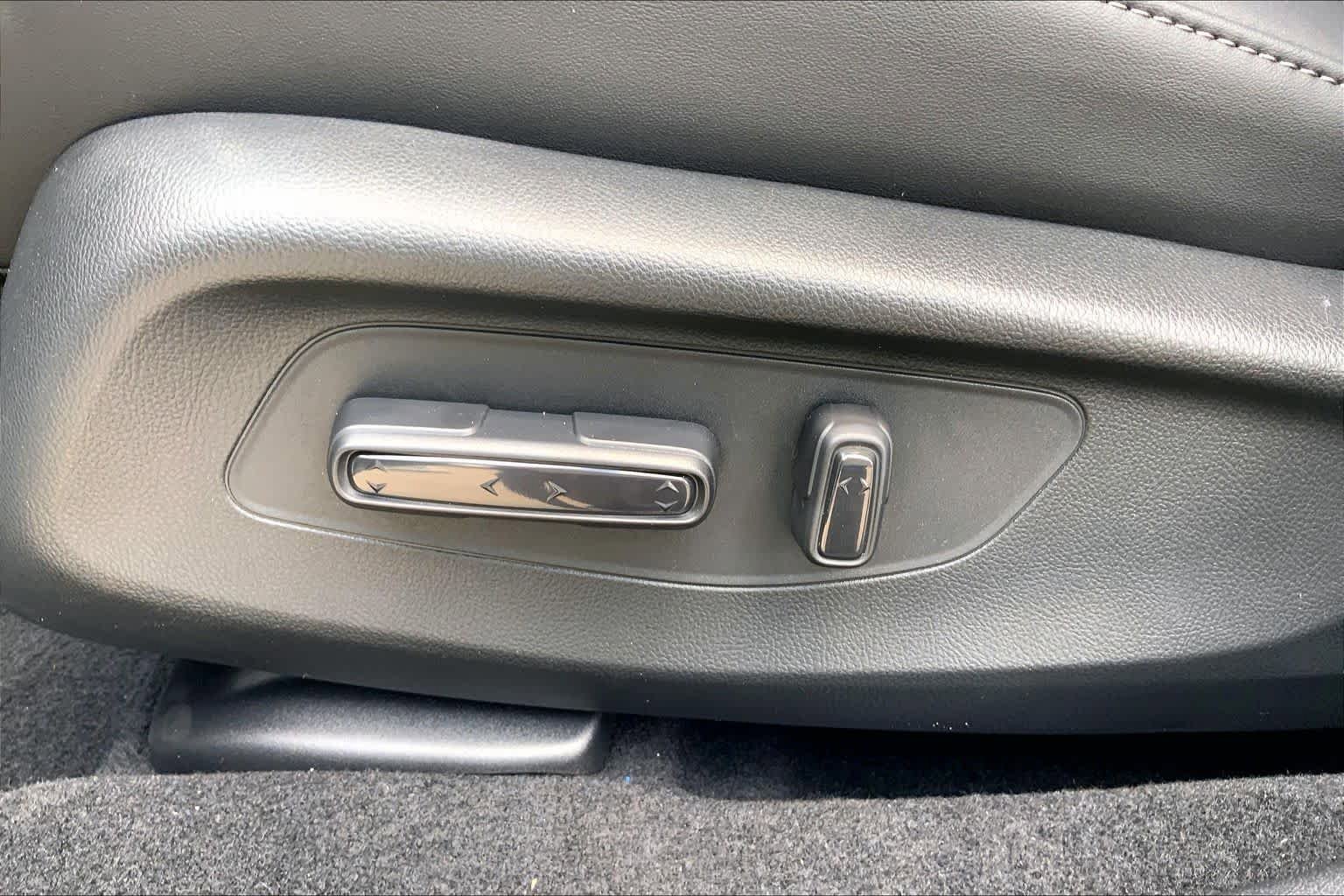 New 2026 Acura ADX FWD image 16