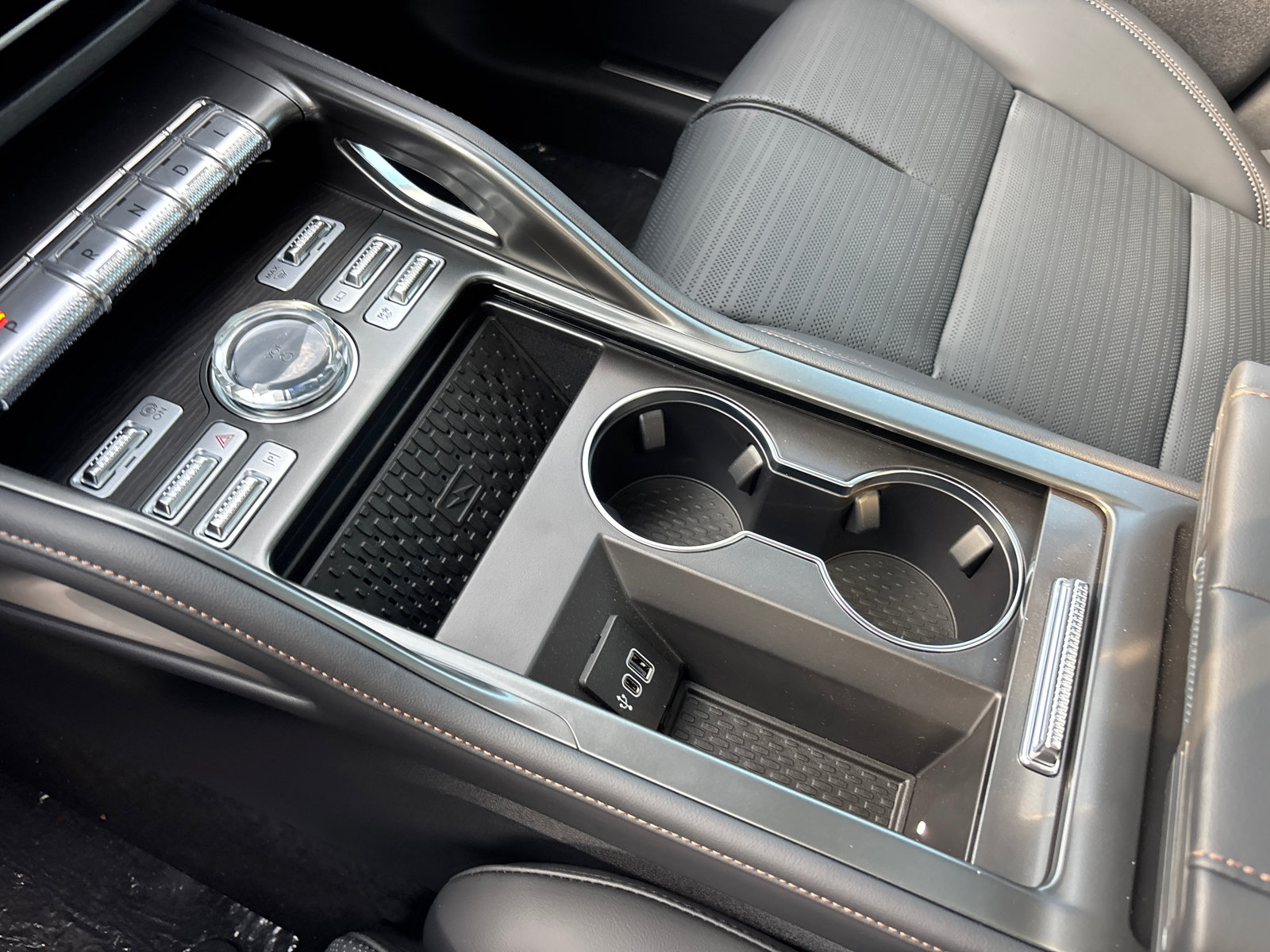 New 2026 Lincoln Nautilus Reserve AWD/4WD image 24