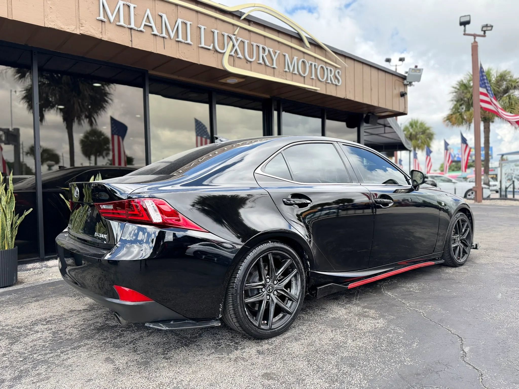 Used 2016 Lexus IS 200t w/ F Sport Package RWD image 13
