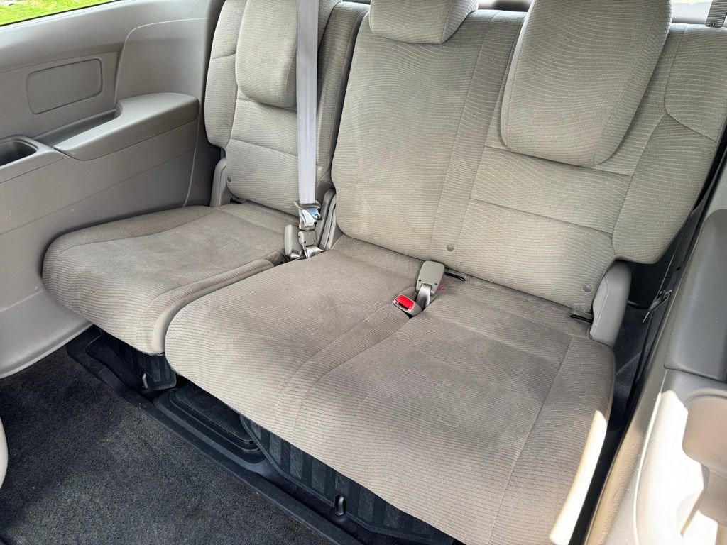 Used 2013 Honda Odyssey EX image 9
