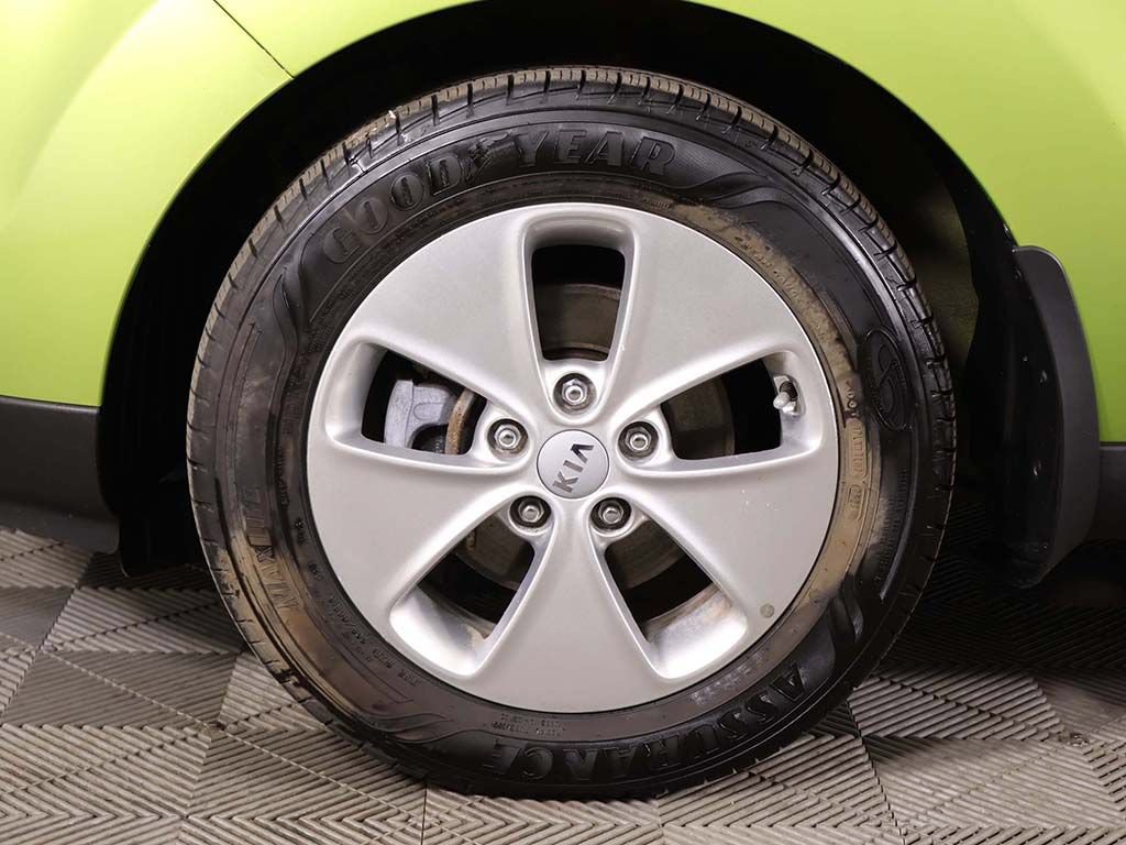 Used 2015 Kia Soul FWD image 18