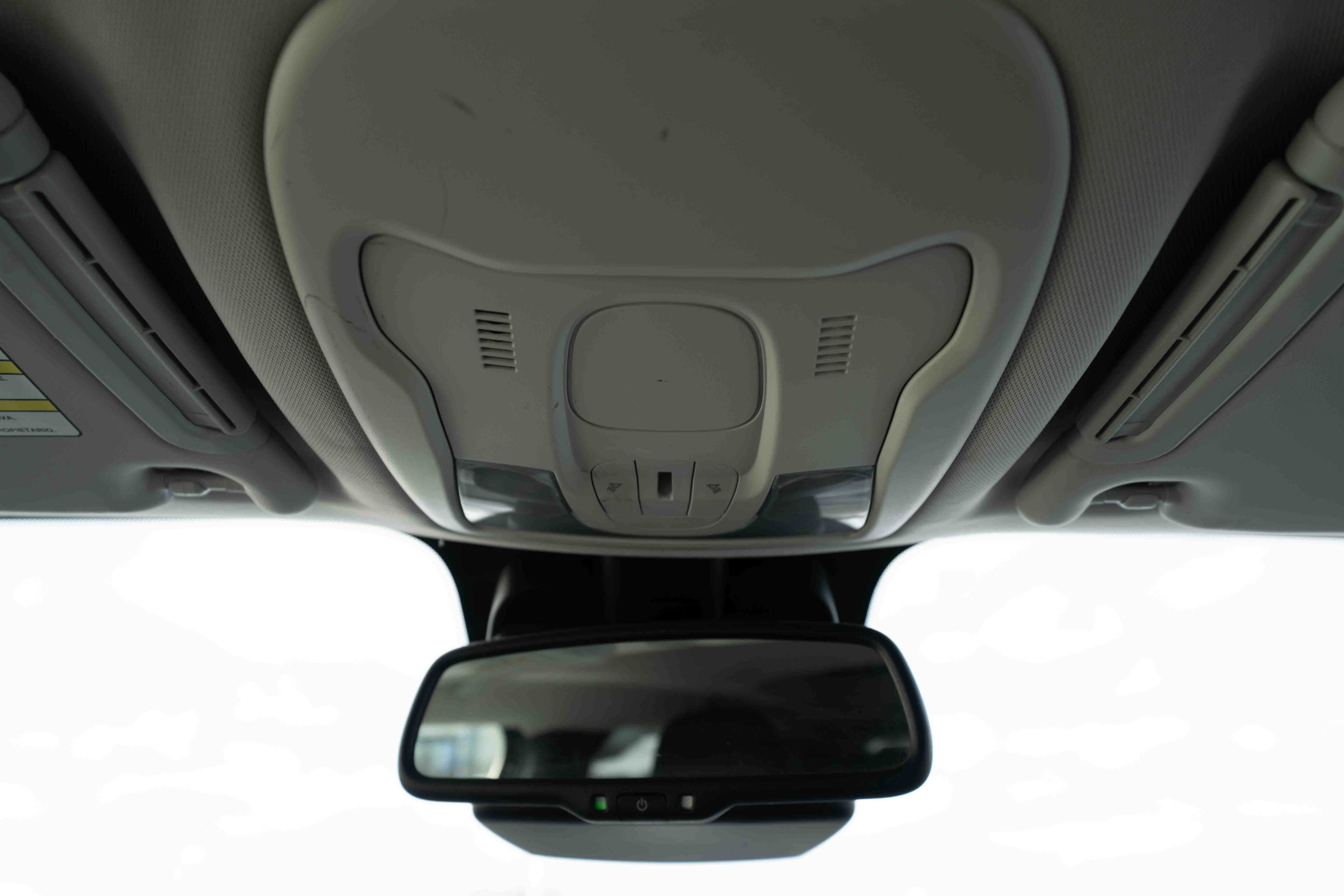 Used 2016 Jeep Renegade 75th Anniversary image 17