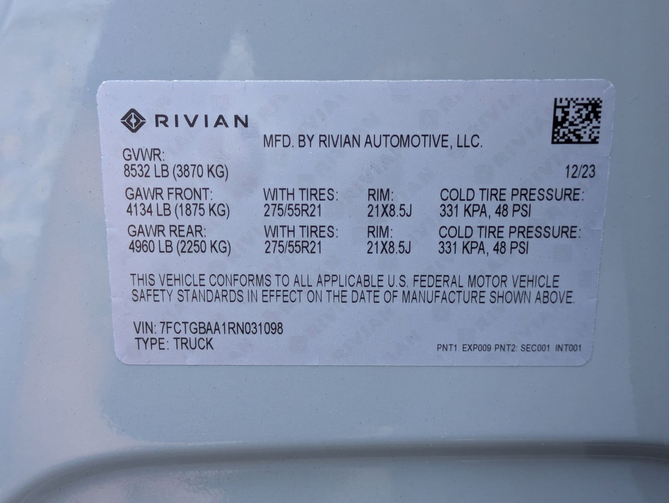 Used 2024 Rivian R1T Adventure AWD/4WD image 31