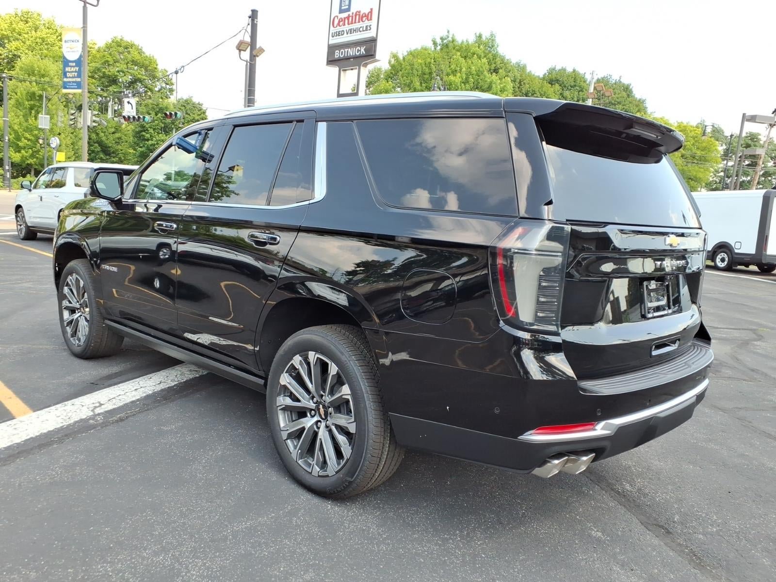 New 2026 Chevrolet Tahoe High Country AWD/4WD image 5