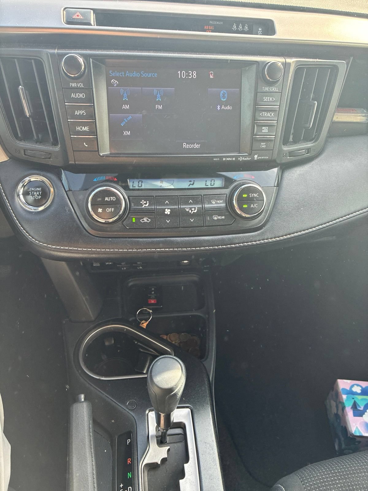 Used 2018 Toyota RAV4 XLE AWD/4WD image 24