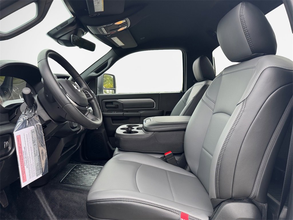 New 2026 RAM 5500 Tradesman image 12