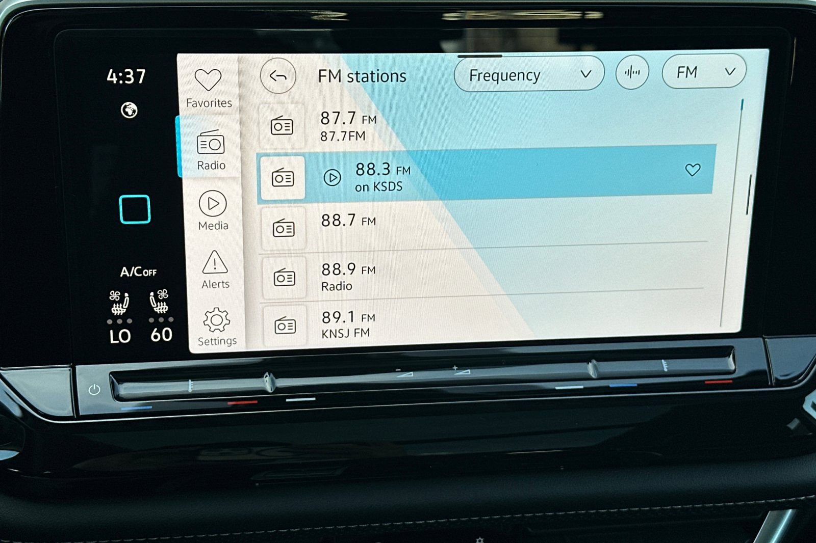 New 2026 Volkswagen Atlas SEL Premium R-Line image 17