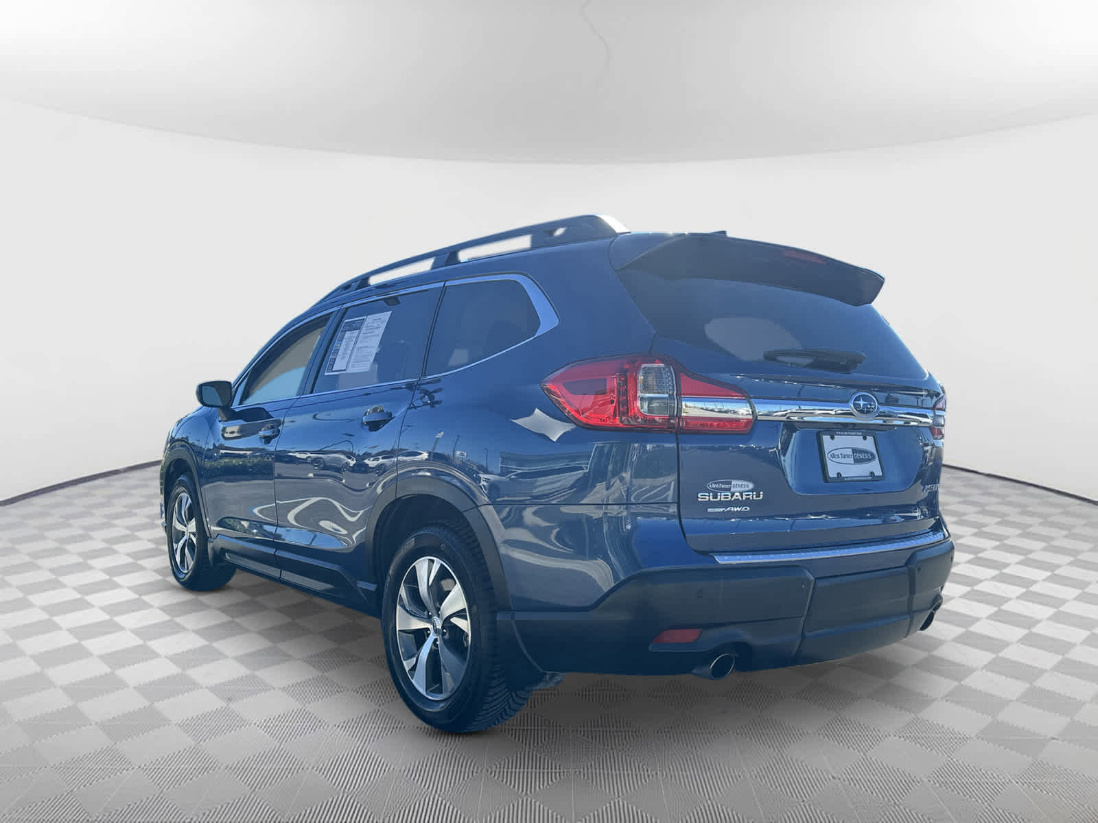 Used 2020 Subaru Ascent Premium w/ Convenience Package image 4