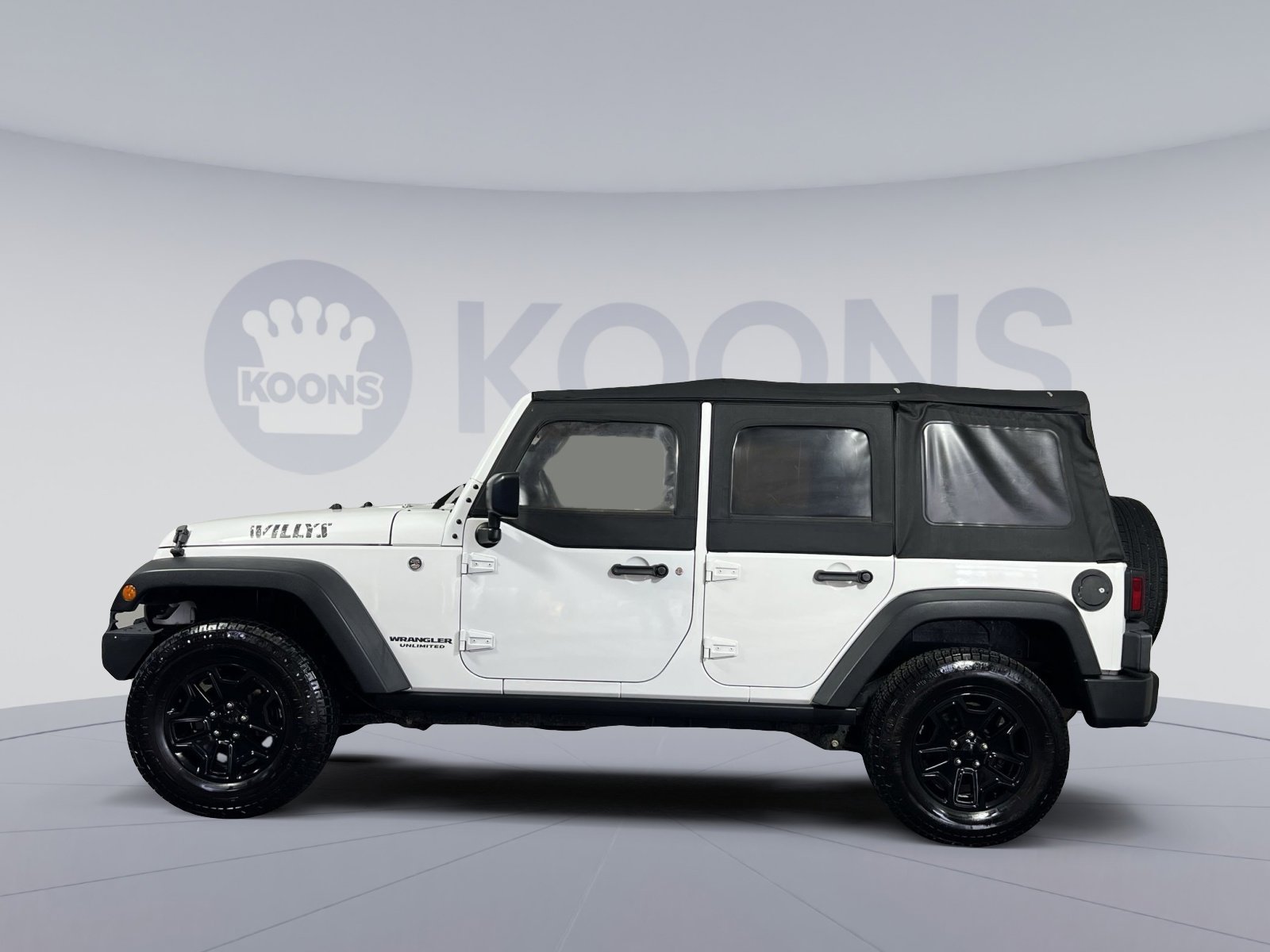 Used 2016 Jeep Wrangler Unlimited Willys image 2