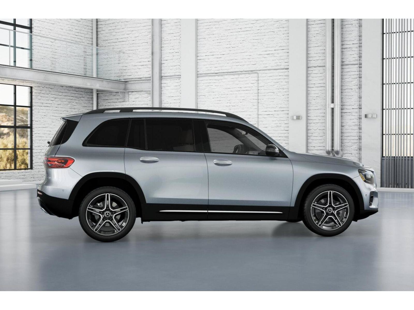 New 2026 Mercedes-Benz GLB 250 4MATIC image 17
