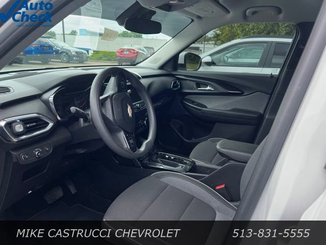 Used 2023 Chevrolet TrailBlazer LT FWD image 6