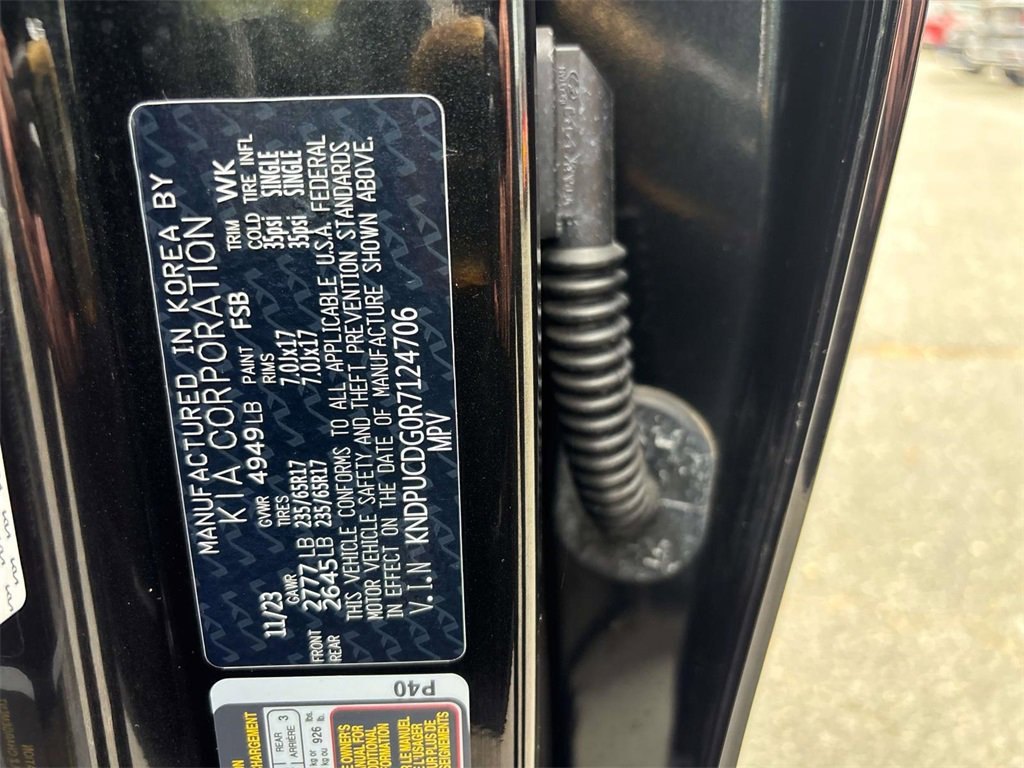 Used 2024 Kia Sportage LX image 29