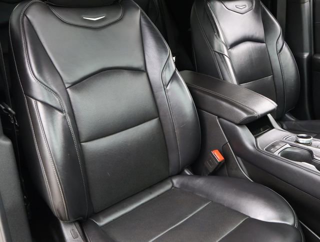 Used 2020 Cadillac XT4 Premium Luxury FWD image 22