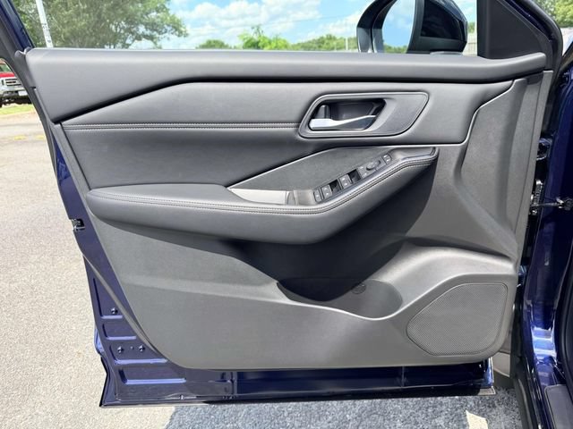 New 2026 Nissan Rogue Dark Armor FWD image 14