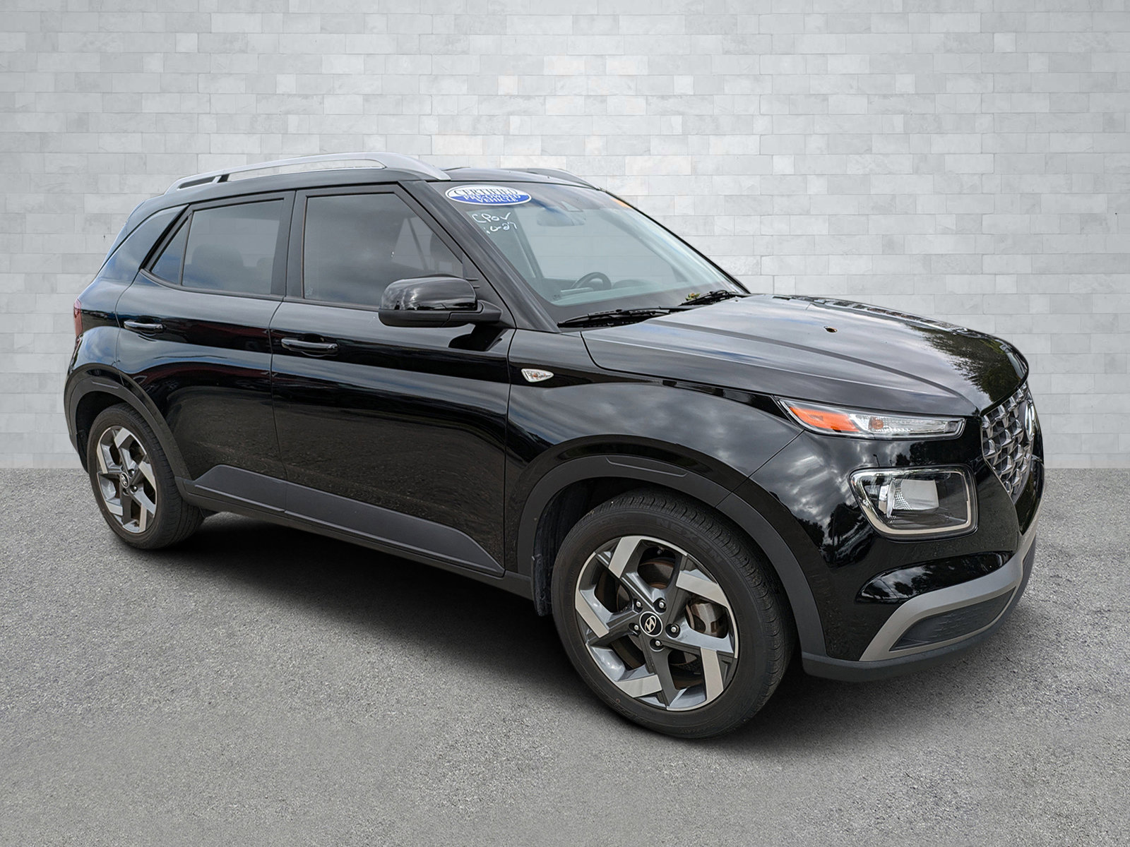 Used 2022 Hyundai Venue SEL