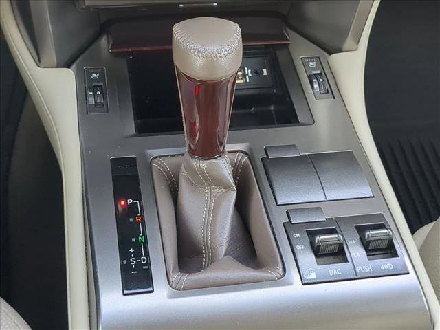 Used 2016 Lexus GX 460 w/ Premium Package image 12