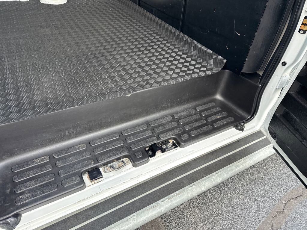 Used 2023 GMC Savana 2500 w/ Driver Convenience Package image 20