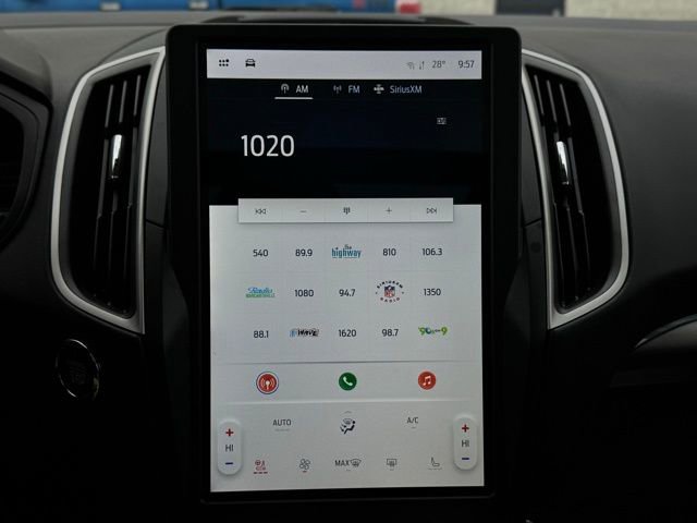 Used 2022 Ford Edge SEL w/ Convenience Package image 32