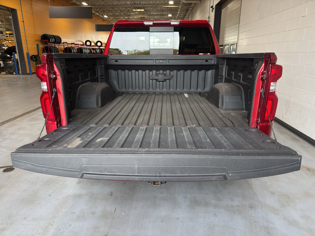 Used 2024 Chevrolet Silverado 1500 RST w/ Convenience Package II AWD/4WD image 16