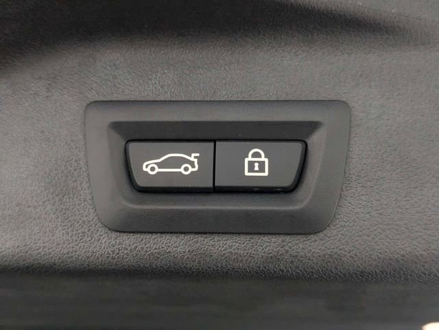 Used 2020 BMW X5 sDrive40i w/ Convenience Package RWD image 30