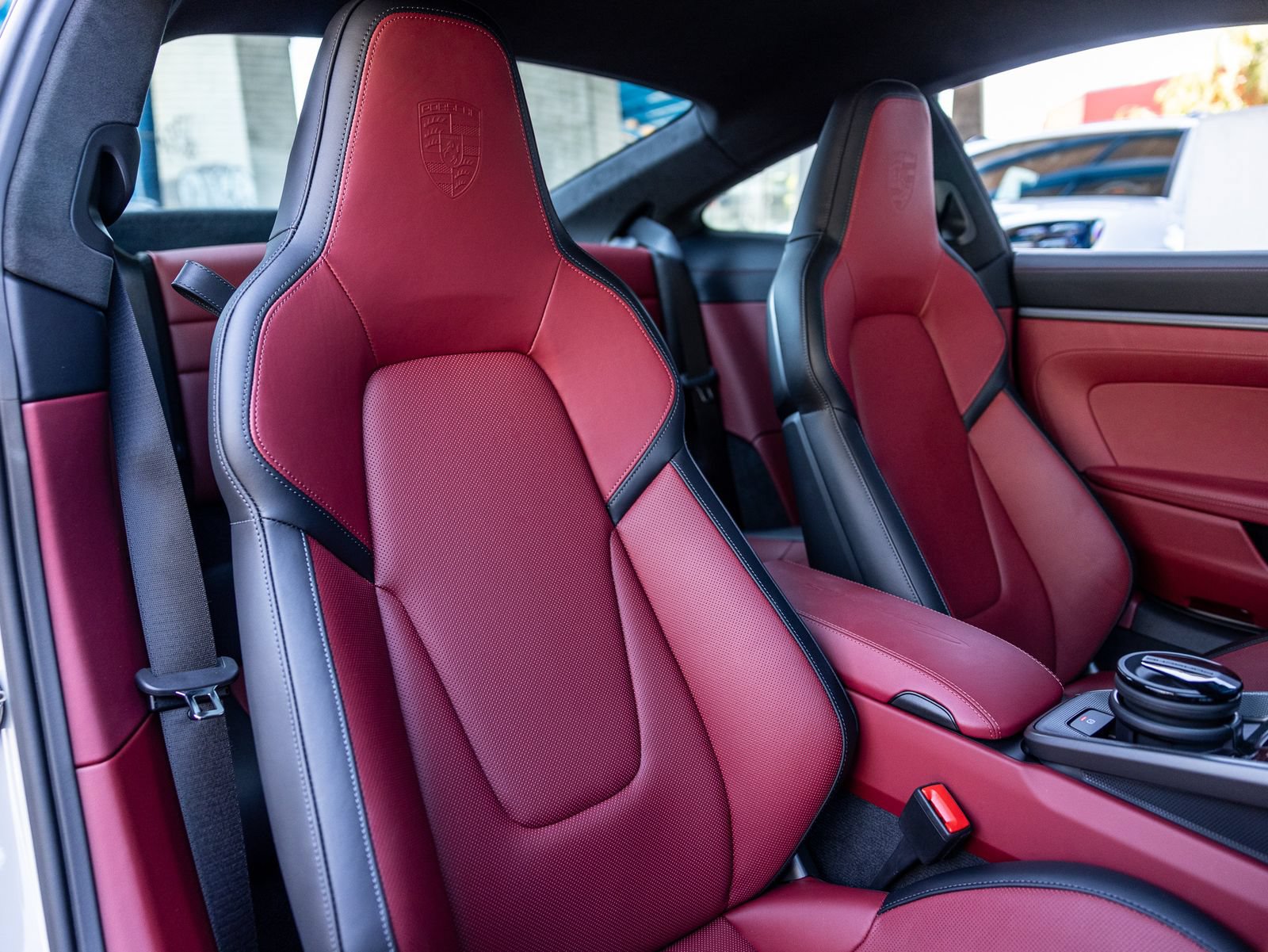 Certified 2025 Porsche 911 Carrera S RWD image 35