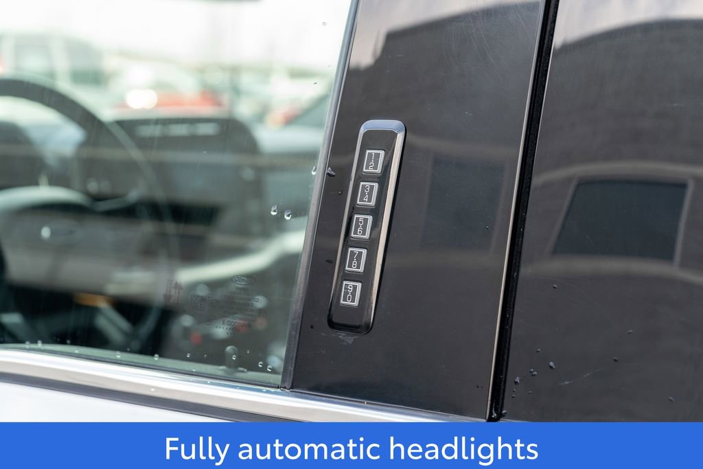 Used 2022 Ford F150 Lariat image 17