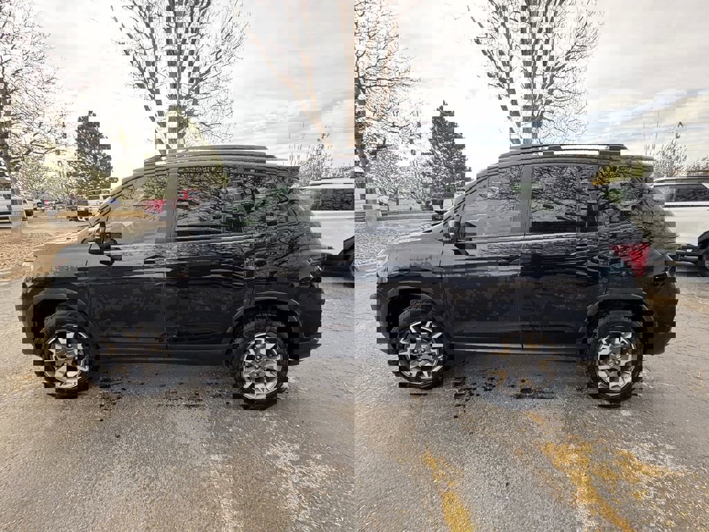 Used 2022 Honda Passport TrailSport image 5