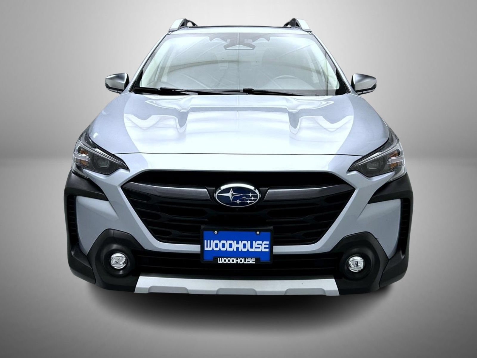 Used 2024 Subaru Outback Touring AWD/4WD image 2
