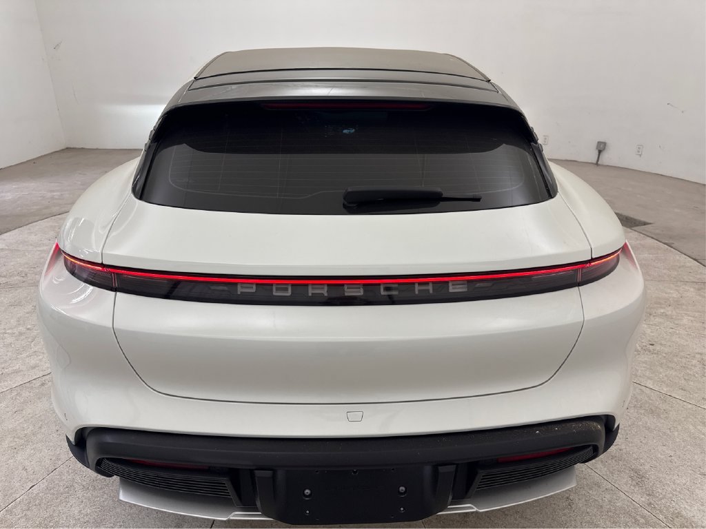 Used 2022 Porsche Taycan 4 Cross Turismo AWD/4WD image 26