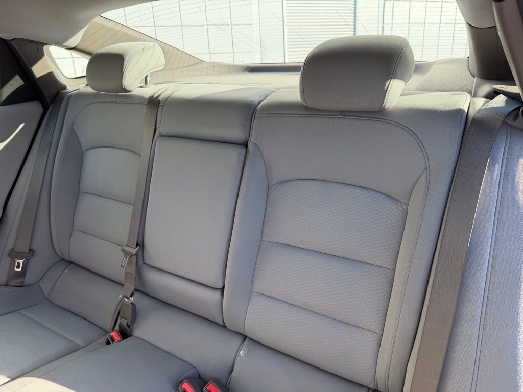 Used 2022 Chevrolet Malibu LT image 20